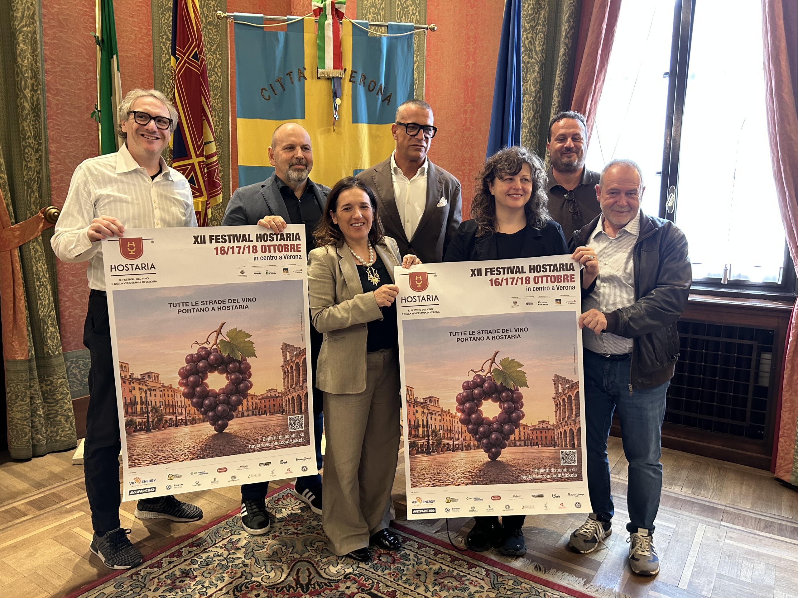 VERONA, HOSTARIA BRINDA ALLA MEMORIA E ALLA MUSICA: OMAGGIO A TOTOLA, PREMIO A BEPPE CARLETTI