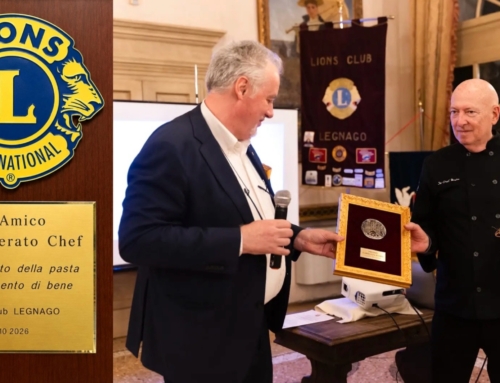 CASTELLO BEVILACQUA, LA SOLIDARIETÀ SALE IN CARROZZA: ALLO CHEF BRUNO SERATO IL PRIMO PREMIO CARROZZA D’ORO